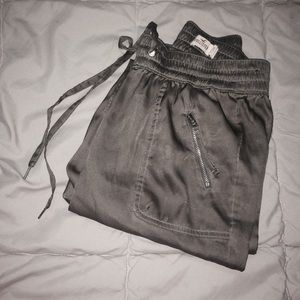 HOLLISTER grey joggers